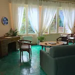 Casa Margot Jacuzzi Etna & Sea View